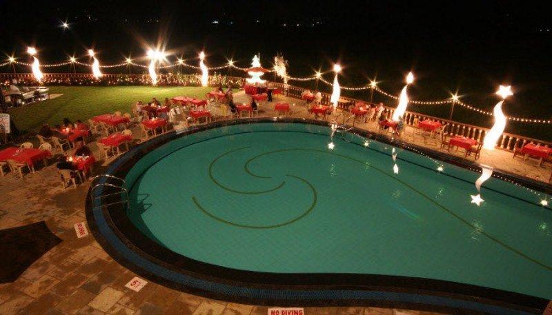 באג'ה Nazri Resort מראה חיצוני תמונה